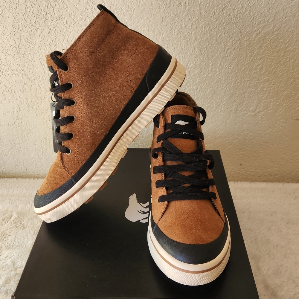 New in Box Sorel Men's Metro II Chukka Boot Waterproof Size 9.5 Tan/Black/Cream - Picture 2 of 10